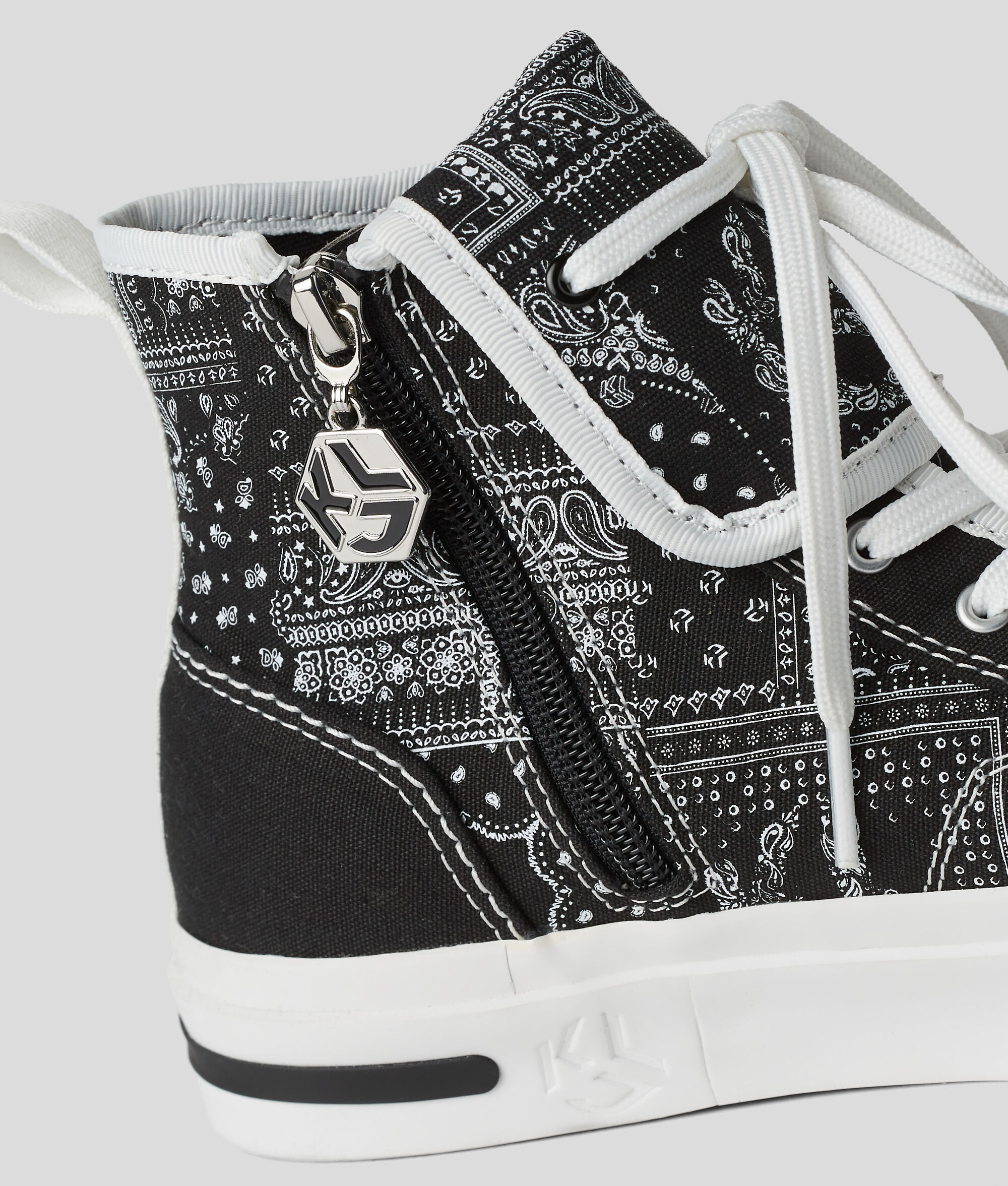 (image for) Heavy-Dut KLJ VULC BANDANA-PRINT HIGH-TOP TRAINERS